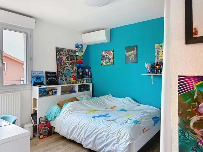 Image No.15-5 Bed House for sale