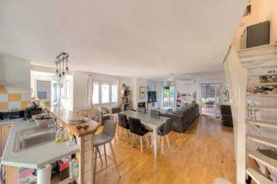 e8c98b3d96fac4d6de80b214e7efadbcab42a54bf5192