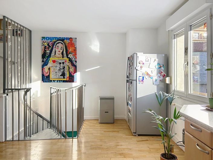 Image No.5-5 Bed House for sale