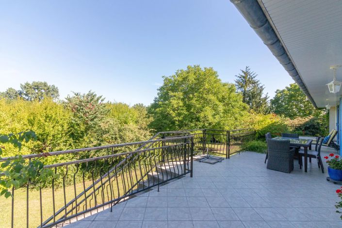 Image No.14-4 Bed House for sale