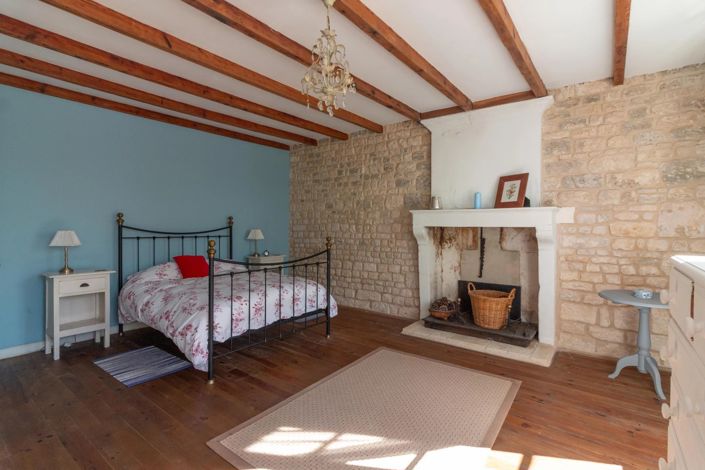 Image No.4-4 Bed House for sale