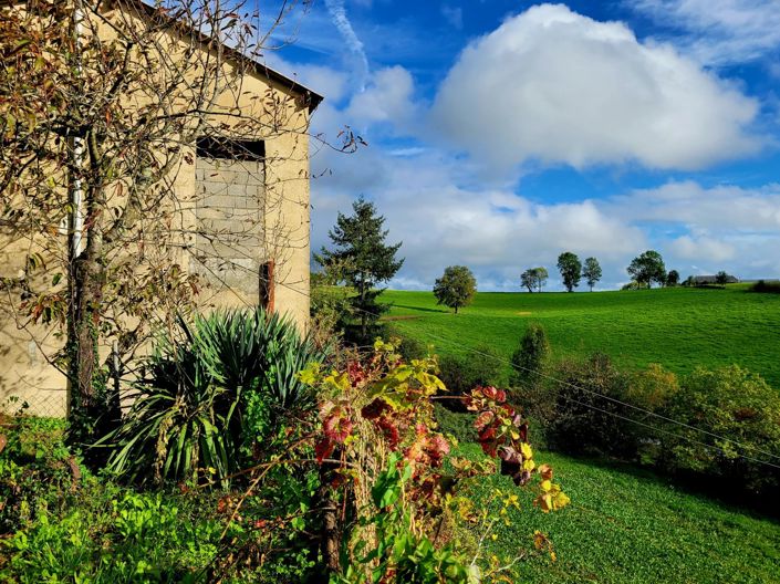 Image No.2-6 Bed House for sale