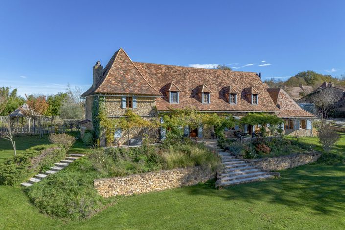 Image No.2-6 Bed House for sale