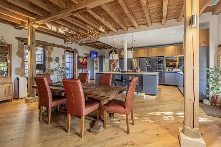 Image No.5-6 Bed House for sale