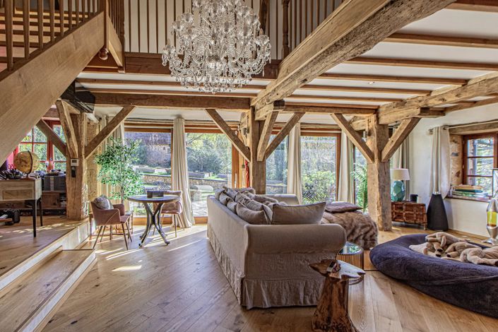 Image No.7-6 Bed House for sale