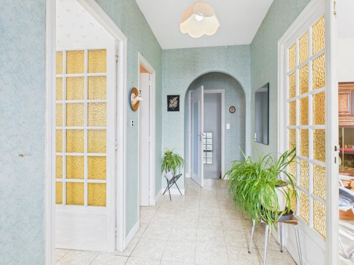 Image No.6-3 Bed House for sale