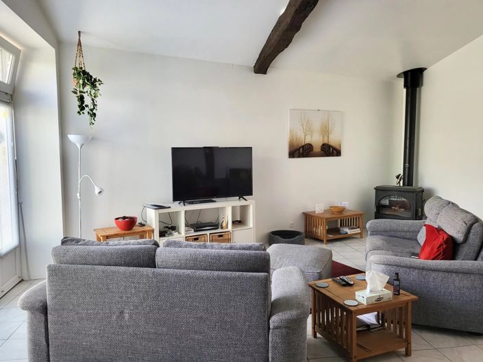 Image No.8-Maison de village de 3 chambres à vendre à Loubès-Bernac