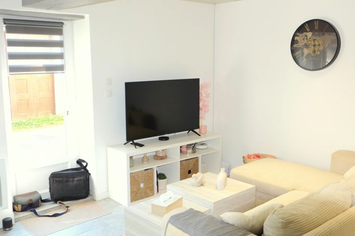 Image No.4-2 Bed Village House for sale