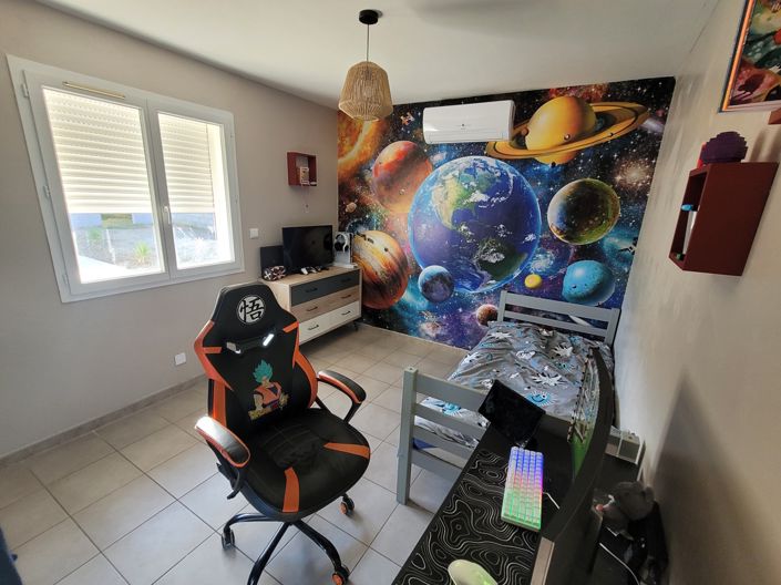 Image No.9-5 Bed House for sale