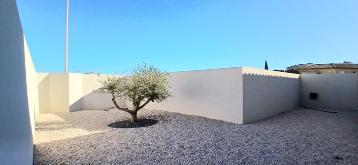 Image No.6-3 Bed House for sale