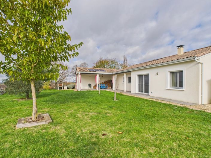 Image No.14-3 Bed Village House for sale