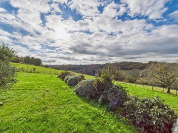 93d2e588376f6d49cabae82b5b2e8171112d586f1f192