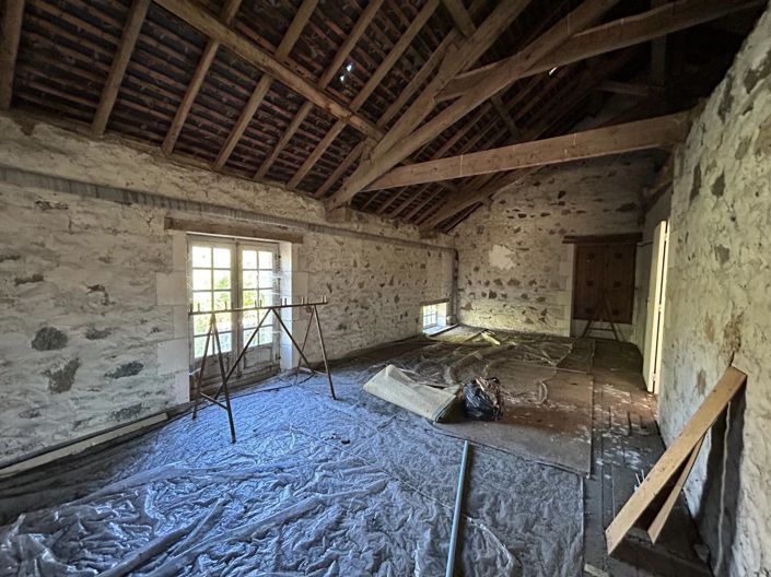 Image No.14-2 Bed House for sale