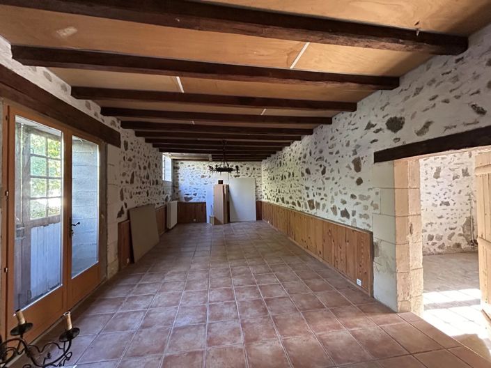 Image No.5-2 Bed House for sale