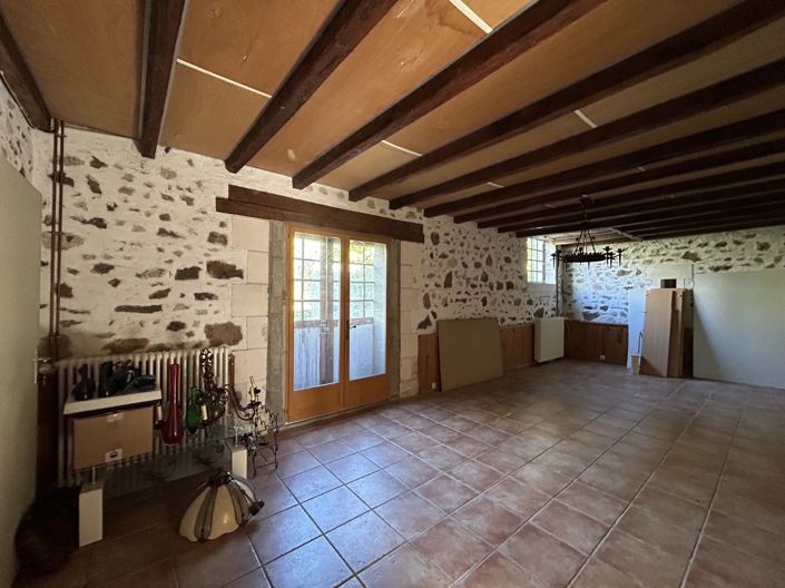 Image No.7-2 Bed House for sale