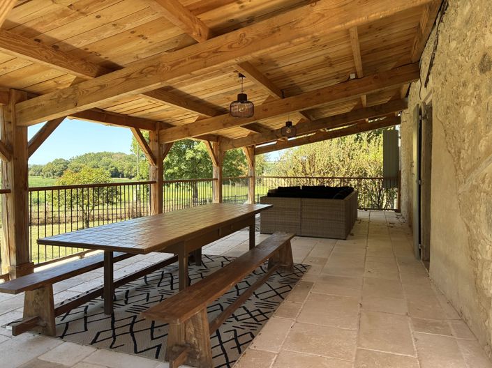 Image No.7-11 Bed House for sale