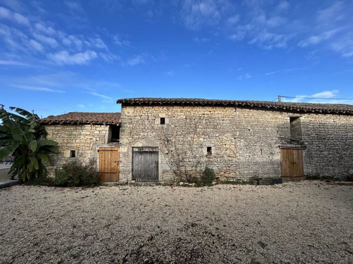 Image No.15-Maison de village de 4 chambres à vendre à Limalonges