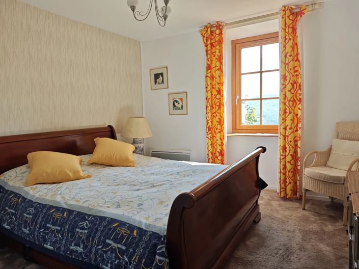 Image No.7-4 Bed House for sale