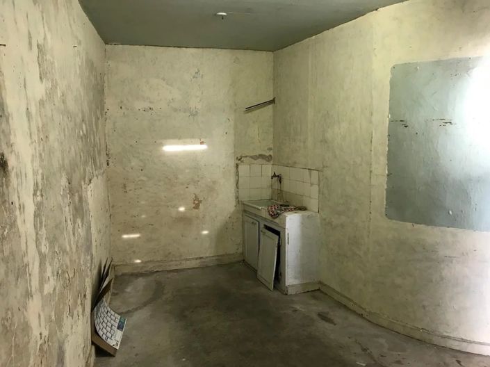 Image No.12-2 Bed House for sale