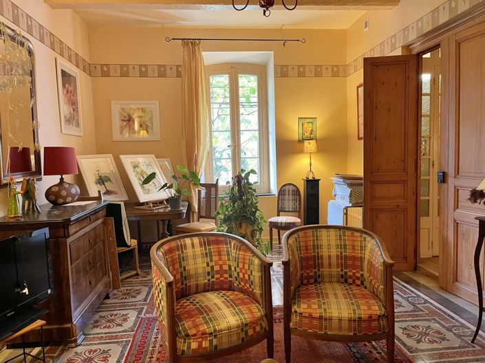 Image No.3-6 Bed House for sale