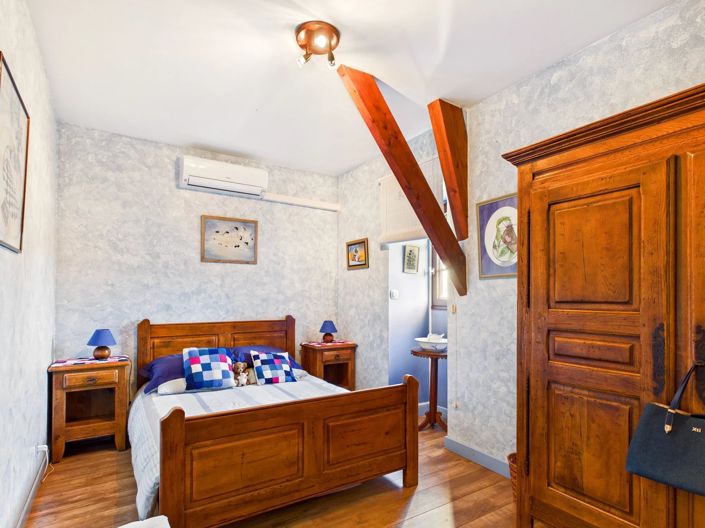 Image No.11-4 Bed House for sale