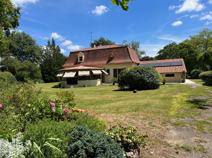 Image No.15-4 Bed House for sale