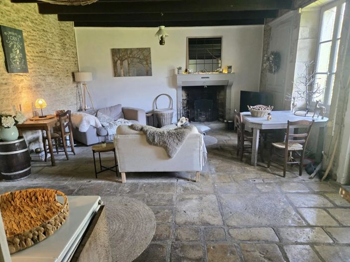 Image No.2-2 Bed House for sale