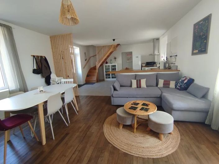 Image No.3-2 Bed House for sale