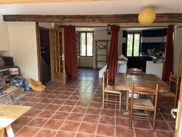 785fefcf00dbe93f1dbcbc1af35b486c70a04e6d4d192