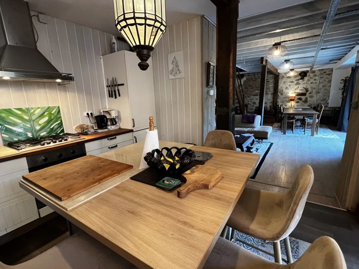 Image No.11-5 Bed House for sale