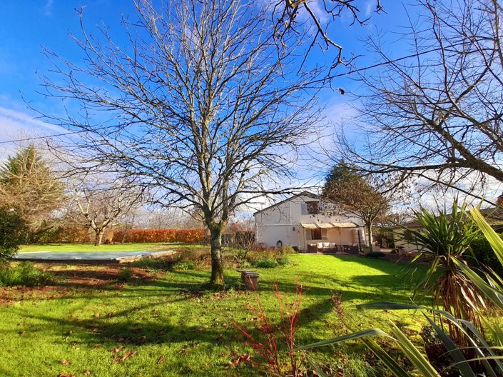 Image No.2-3 Bed Village House for sale