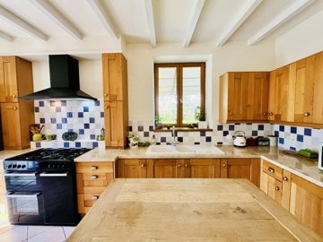 564398eab52a580520a0649c647639bd9ae6b24d3d387