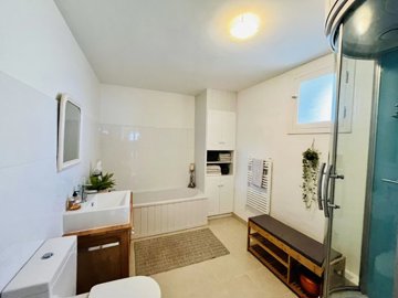 812ae98c0b77cf3d2d8e6bef9ff08bf8ed27ed8099403