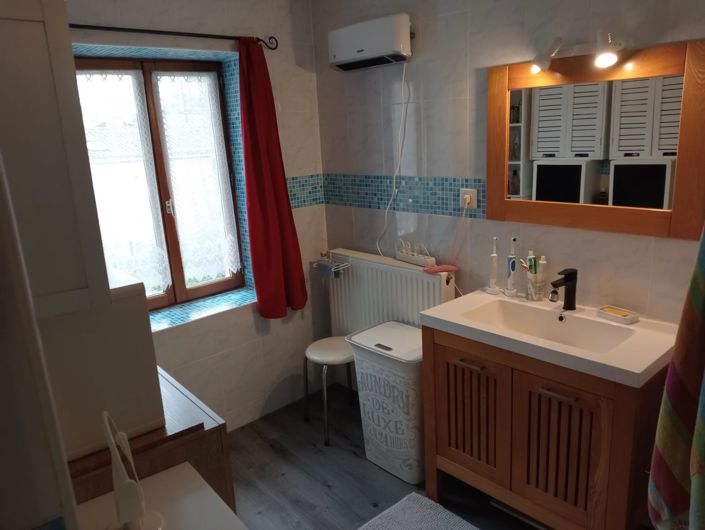 Image No.10-2 Bed Village House for sale