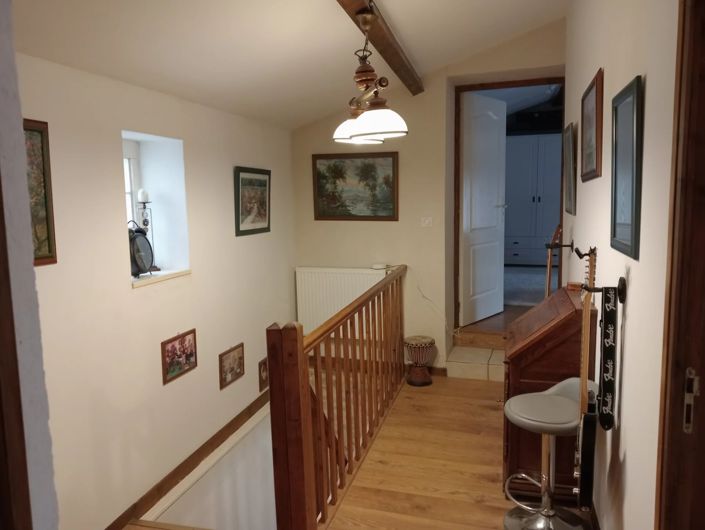 Image No.8-2 Bed Village House for sale