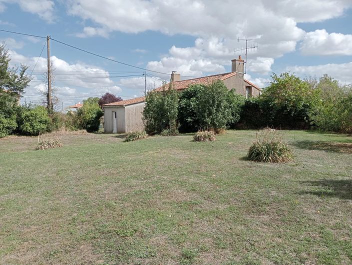 Image No.2-2 Bed House for sale