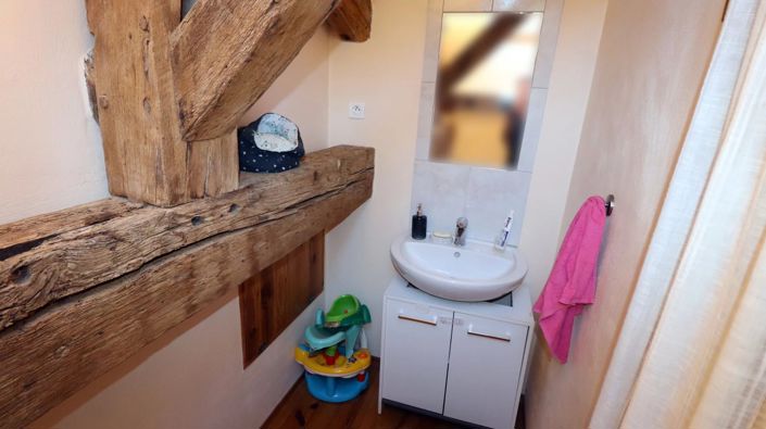 Image No.9-2 Bed House for sale