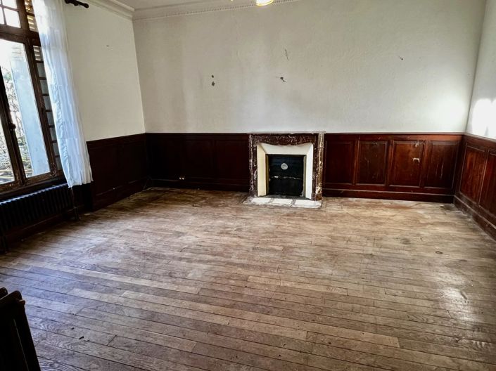 Image No.6-3 Bed House for sale