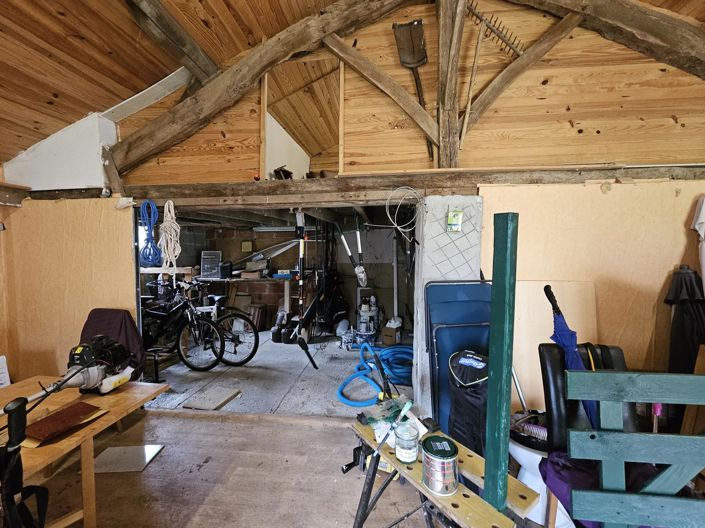 Image No.10-3 Bed Village House for sale