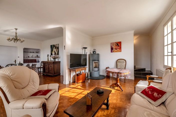 Image No.5-3 Bed House for sale