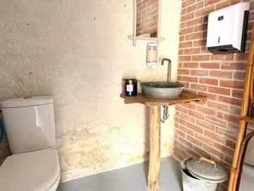 8ab880aa7cbce2c49a7e5a0c1dbc76732f24a76f73192