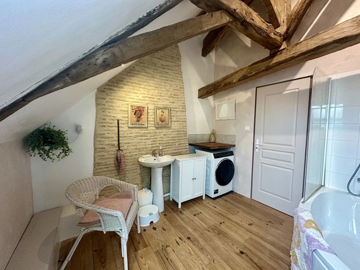 Image No.10-4 Bed Village House for sale