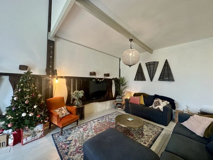 Image No.4-4 Bed Village House for sale