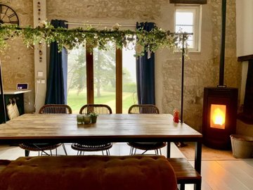 bed16afa930828082052ceea57c8463fca626e11c4403