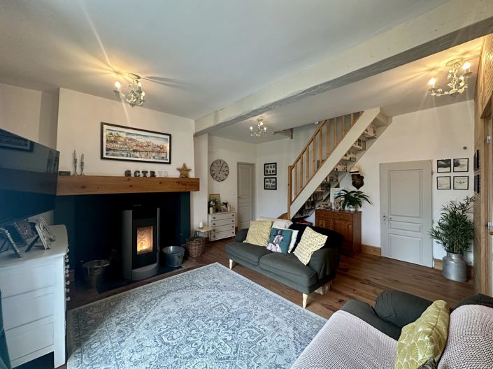 Image No.6-4 Bed Village House for sale