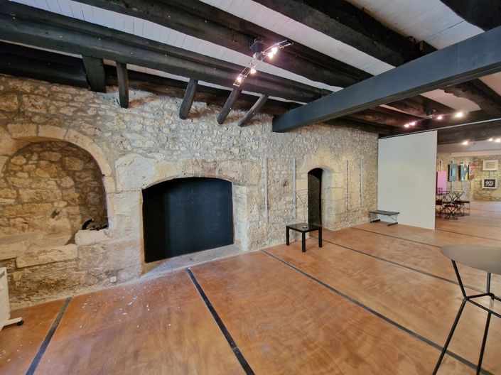 Image No.2-3 Bed Village House for sale