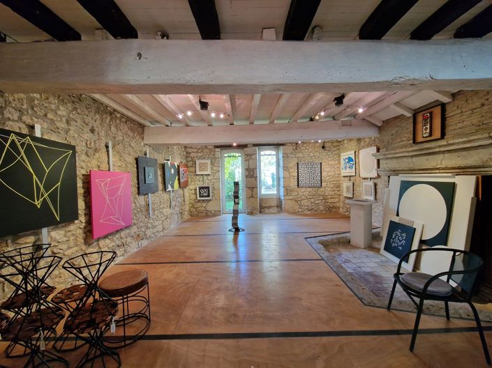 Image No.3-3 Bed Village House for sale