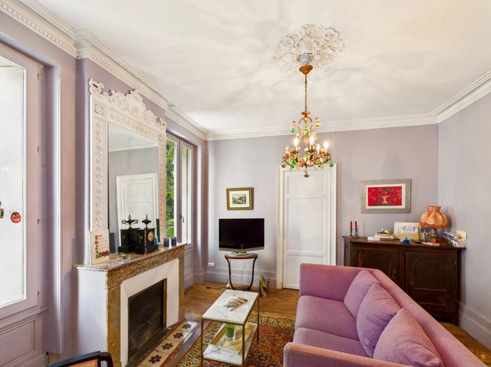 Image No.11-9 Bed House for sale