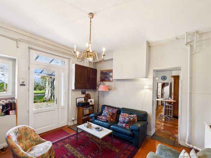 Image No.15-9 Bed House for sale