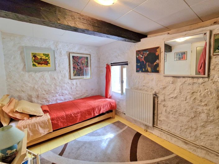 Image No.11-5 Bed House for sale